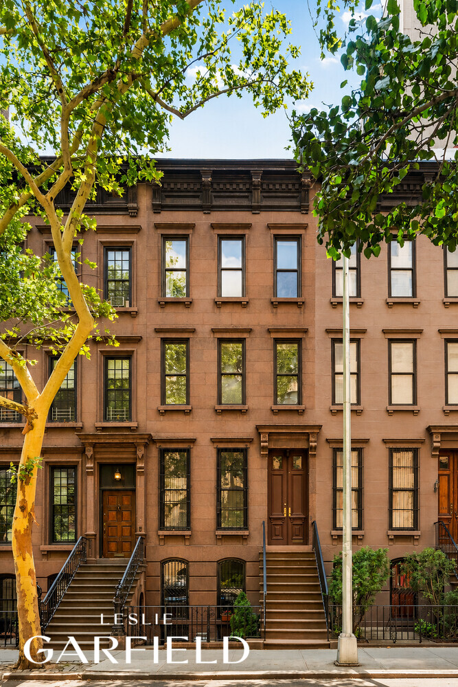 332 E 69TH Street