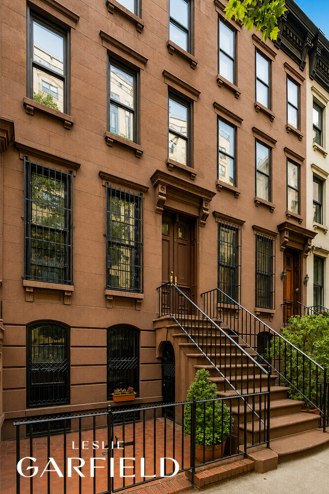 332 E 69TH Street