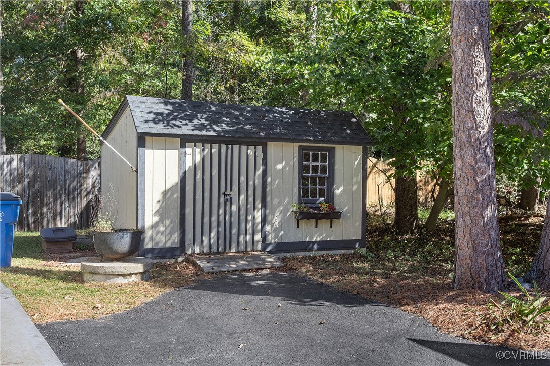 620 Spring Valley Rd