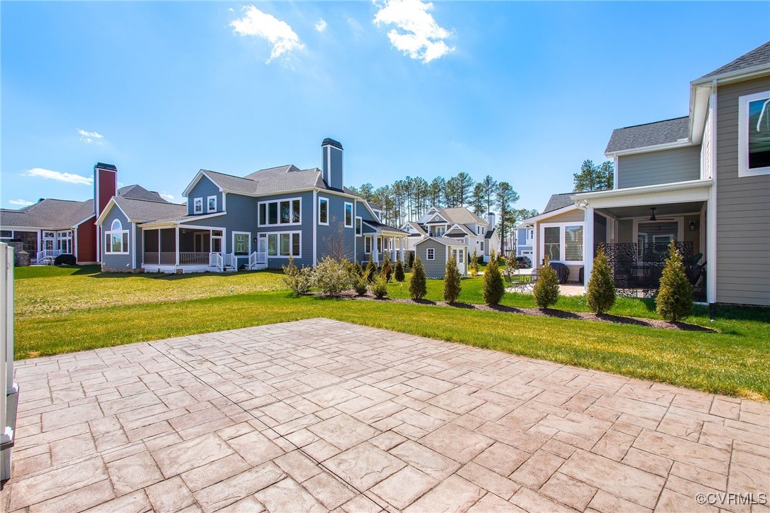 6637 Stonewolf Ct