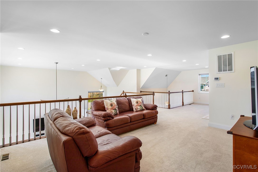 6637 Stonewolf Ct
