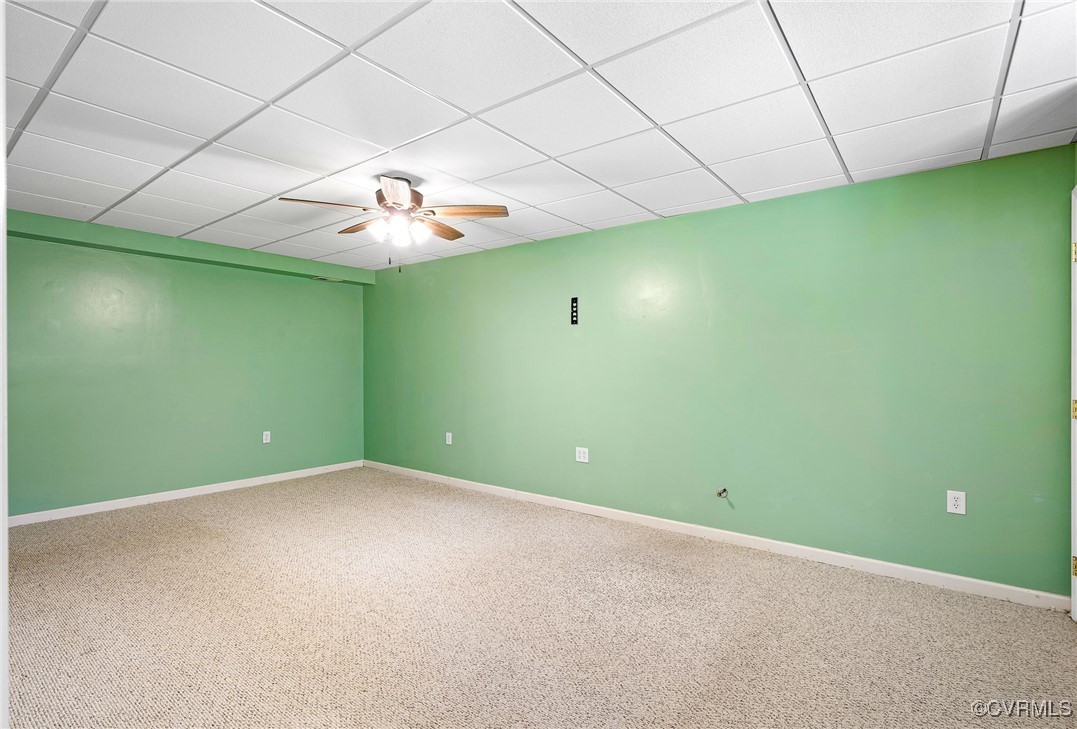 2103 Lakeview Dr