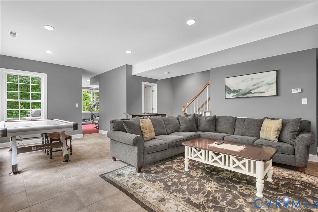 3124 Walnut Ridge Ln