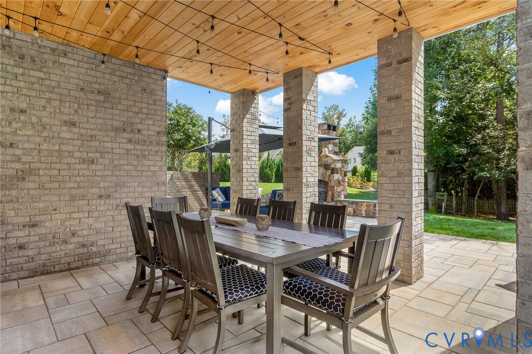 2000 Tulip Hill Dr