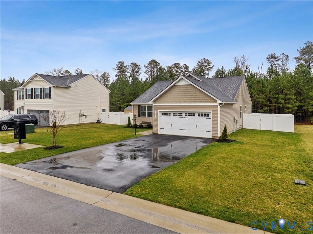 5719 Bison Ford Ct
