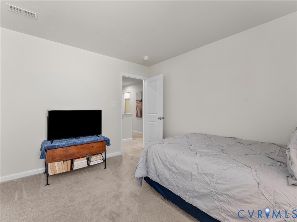 7600 Lawnbrook Dr