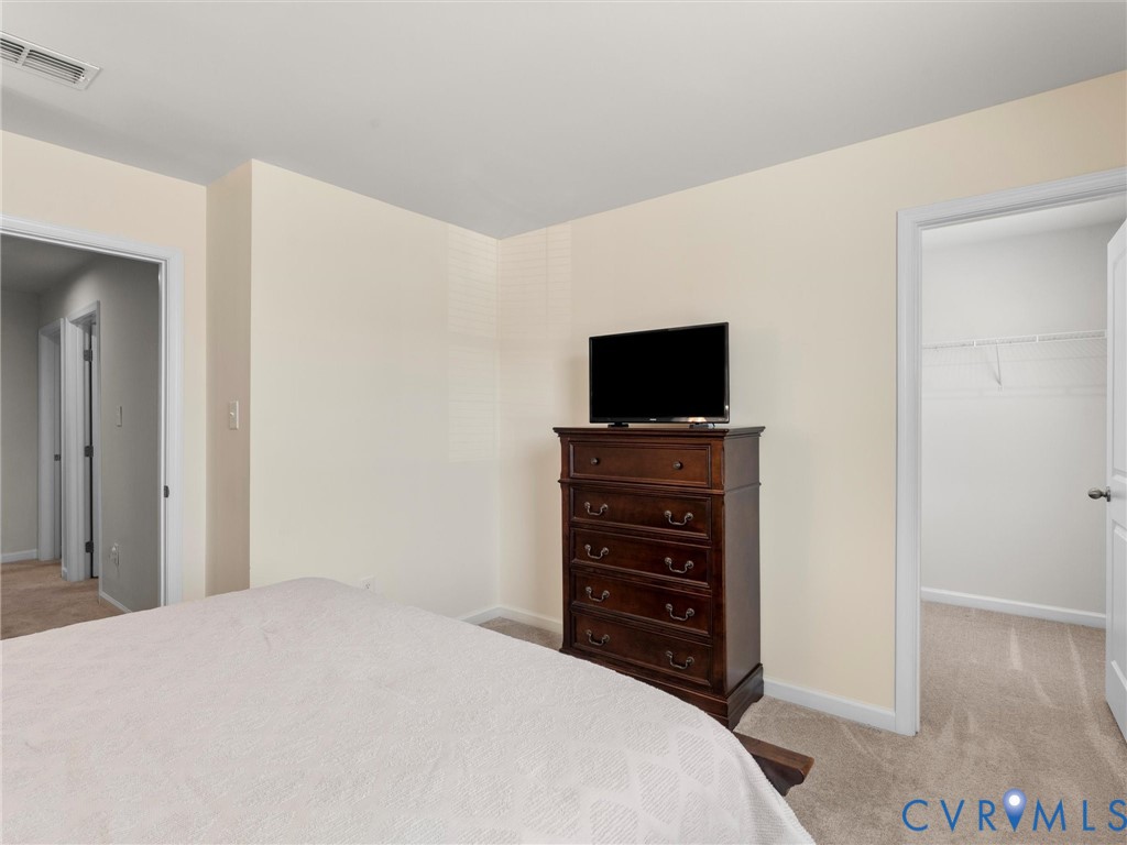 7600 Lawnbrook Dr