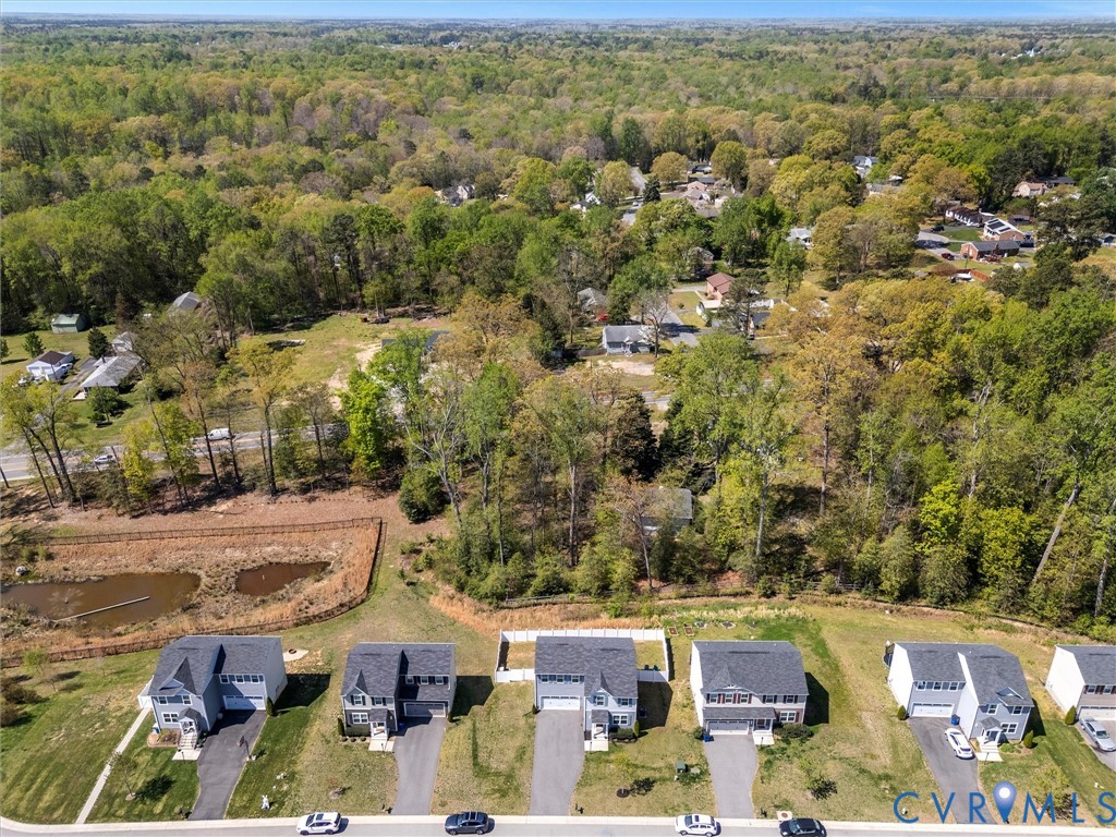 7600 Lawnbrook Dr