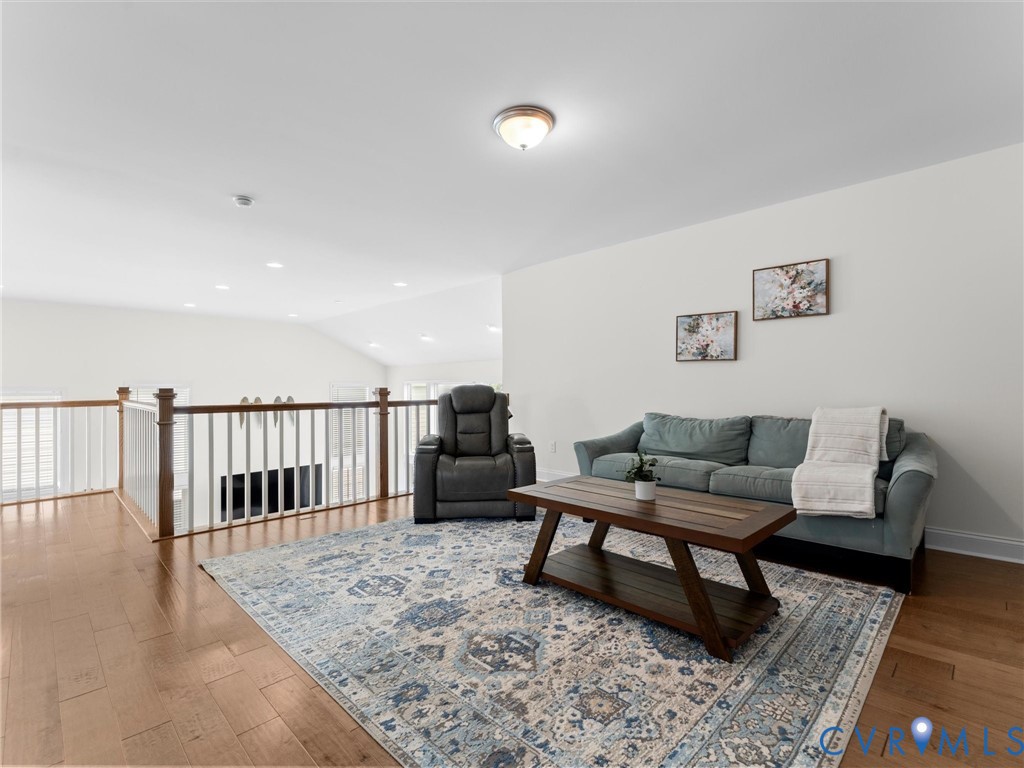 6642 Stonewolf Ct