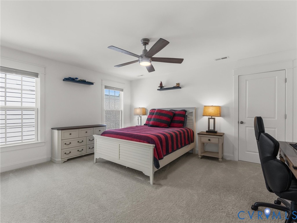 312 Randolph View Dr