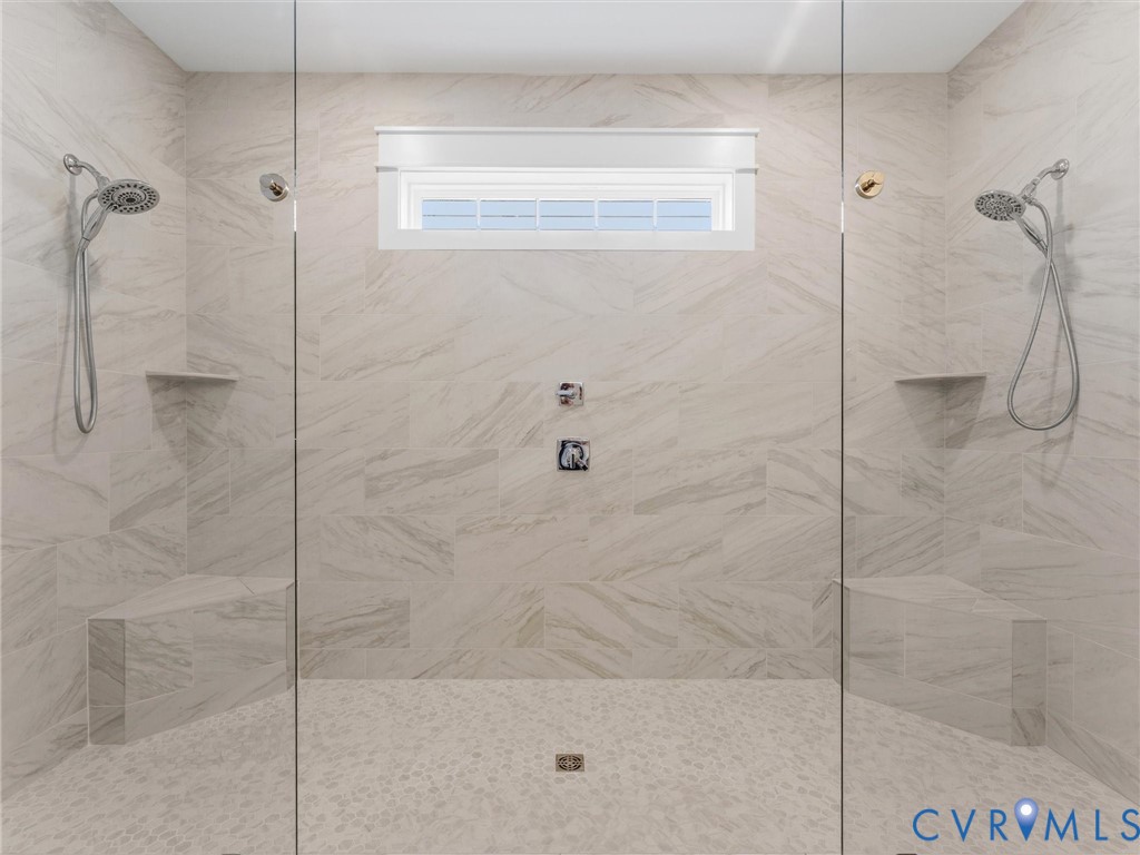 312 Randolph View Dr