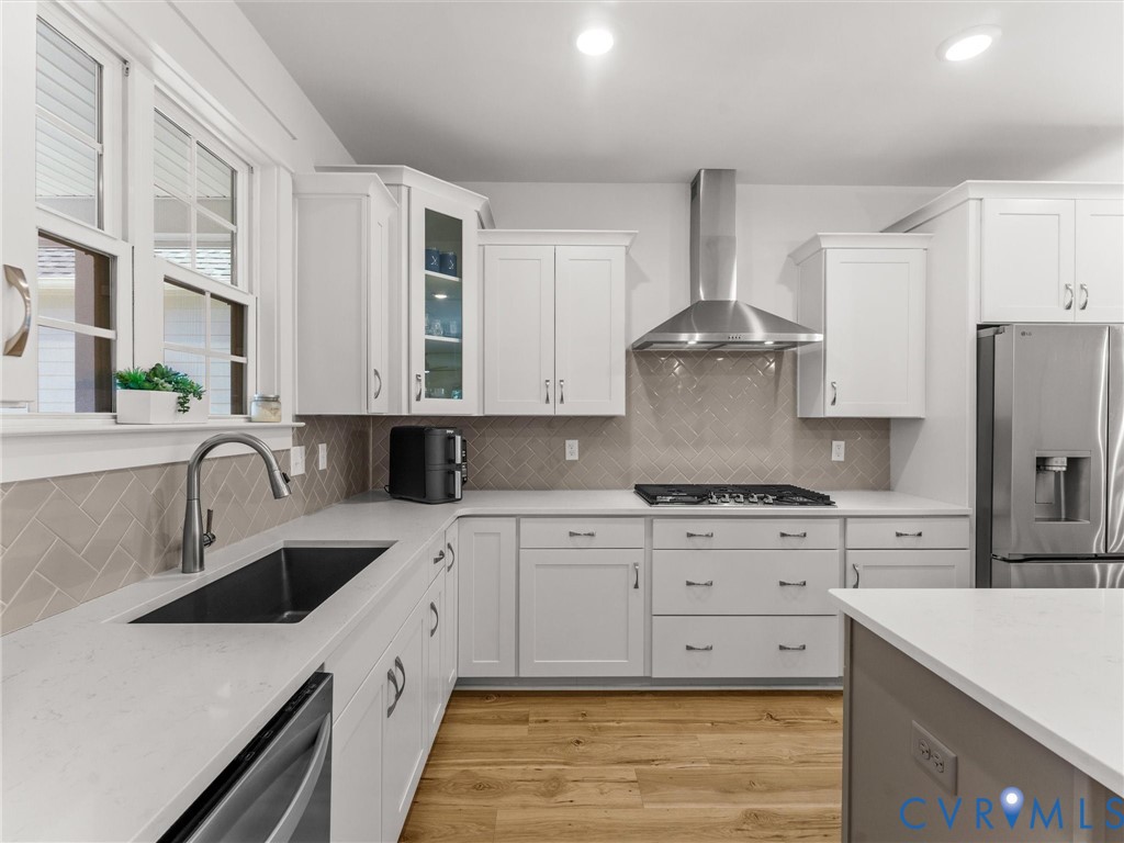 312 Randolph View Dr