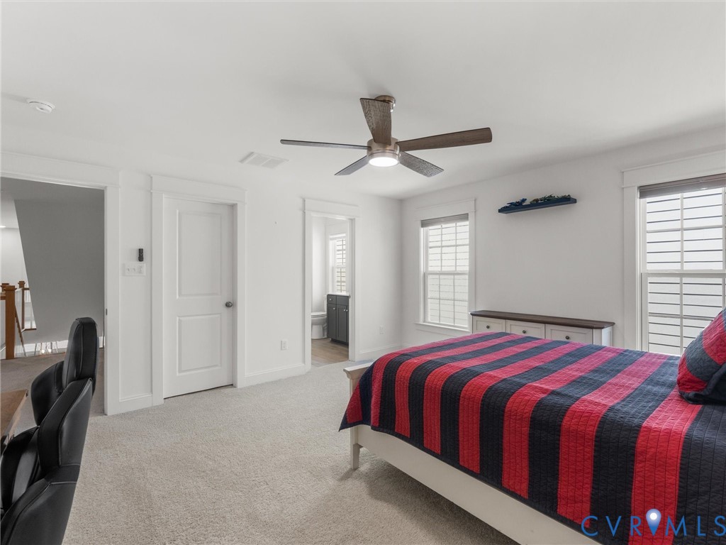 312 Randolph View Dr