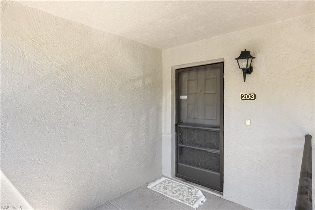 1228 Commonwealth CIR # O203