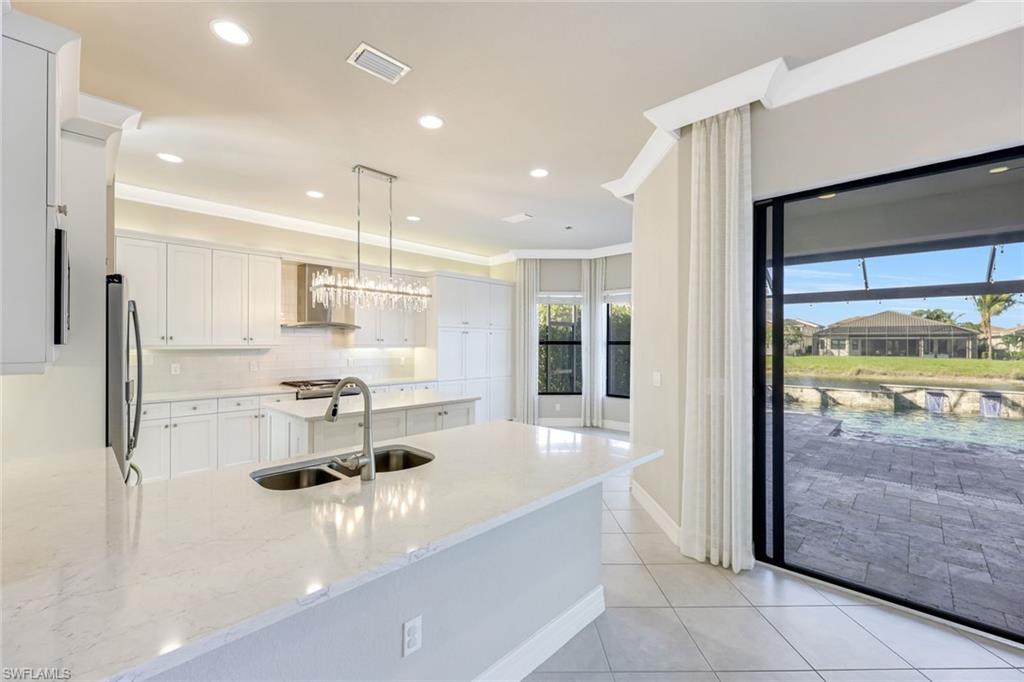 4426 Caldera CIR