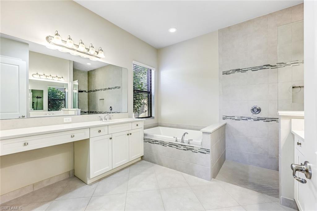 4426 Caldera CIR