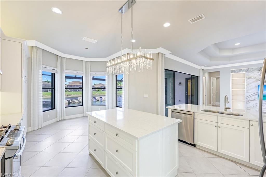 4426 Caldera CIR