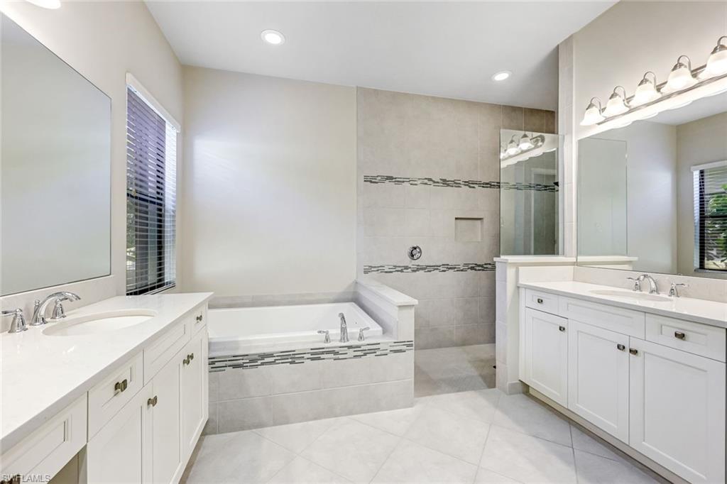 4426 Caldera CIR