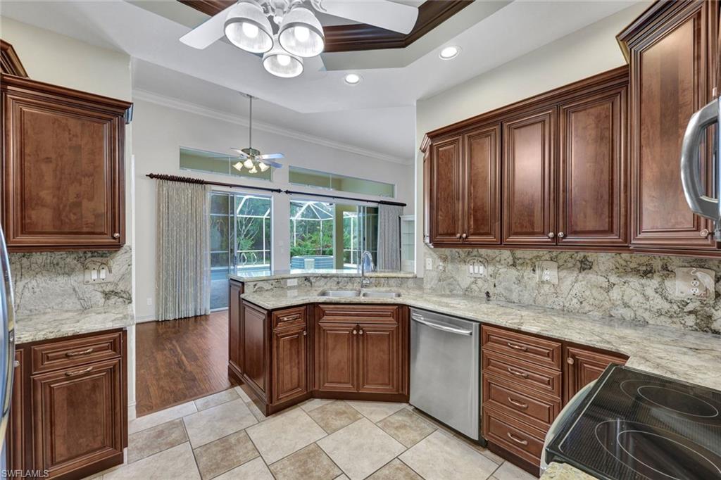 440 Henley DR