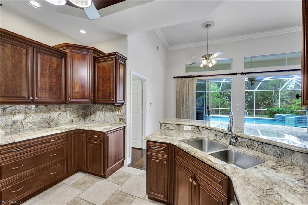 440 Henley DR