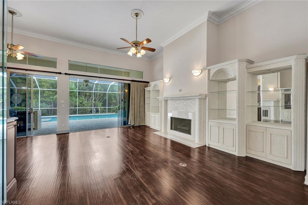 440 Henley DR