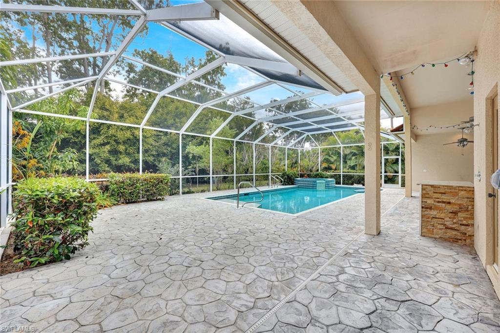 440 Henley DR