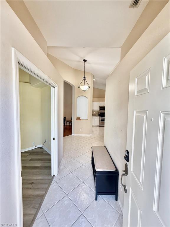 8440 Ibis Cove CIR B260