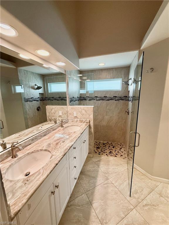 8440 Ibis Cove CIR B260
