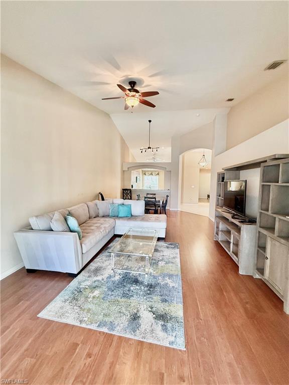 8440 Ibis Cove CIR B260
