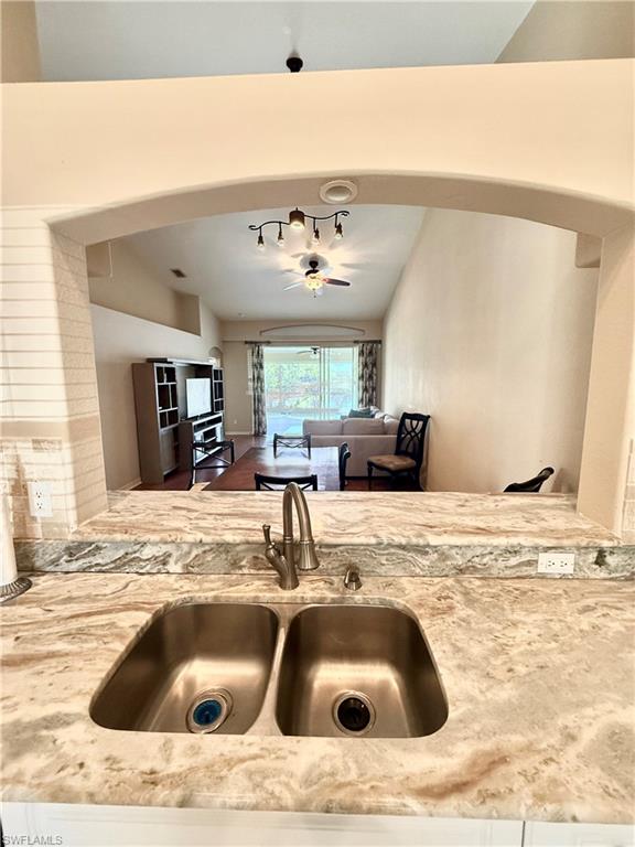 8440 Ibis Cove CIR B260