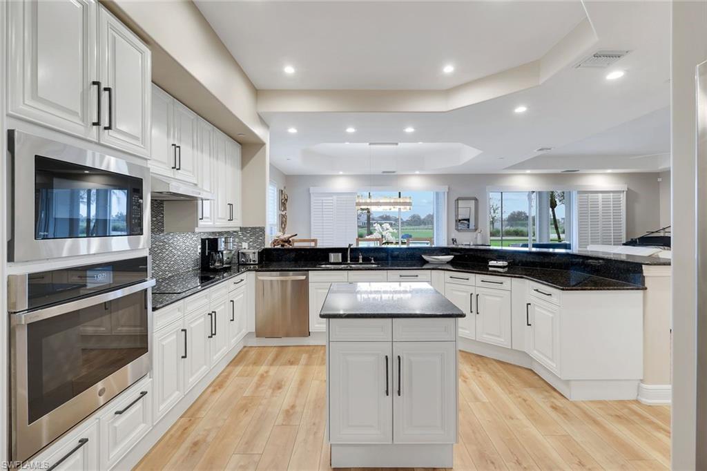 588 Avellino Isles CIR 20101