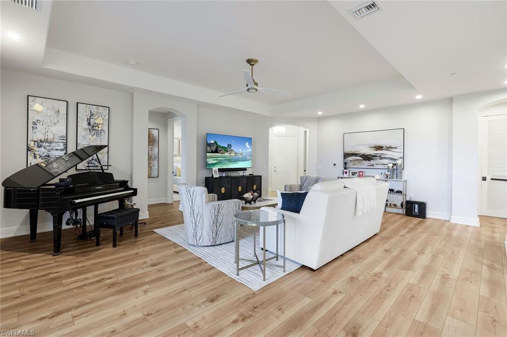 588 Avellino Isles CIR 20101