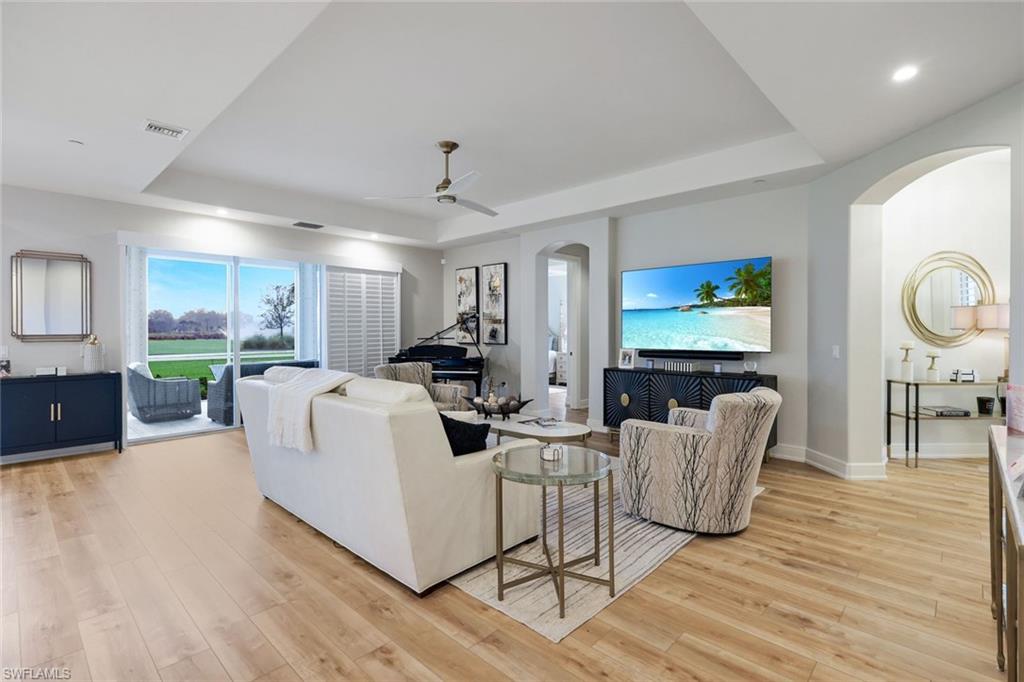 588 Avellino Isles CIR 20101