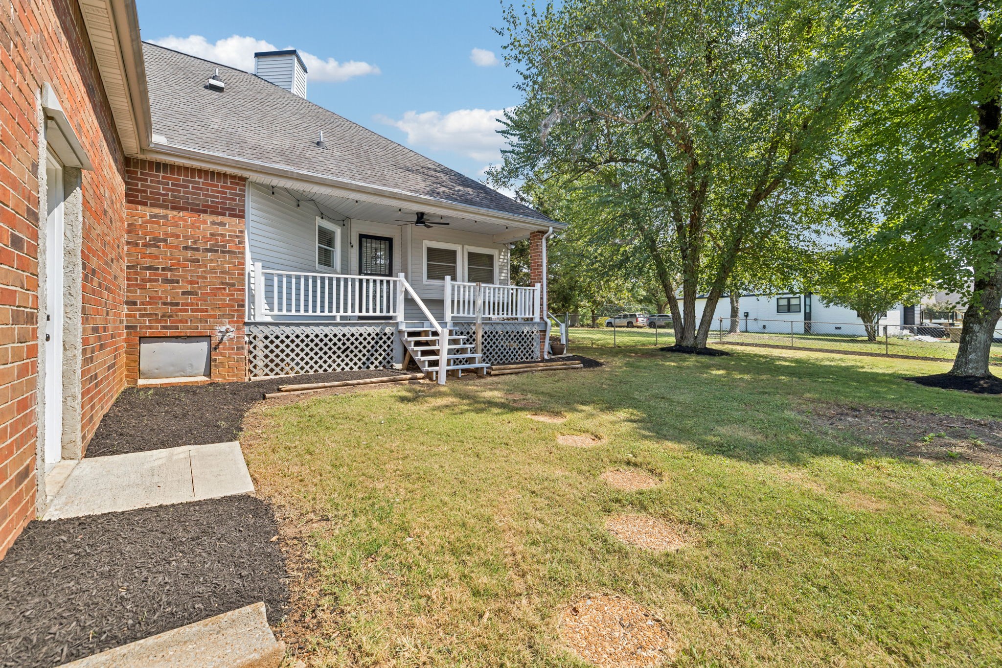 2654 Crosspark Dr