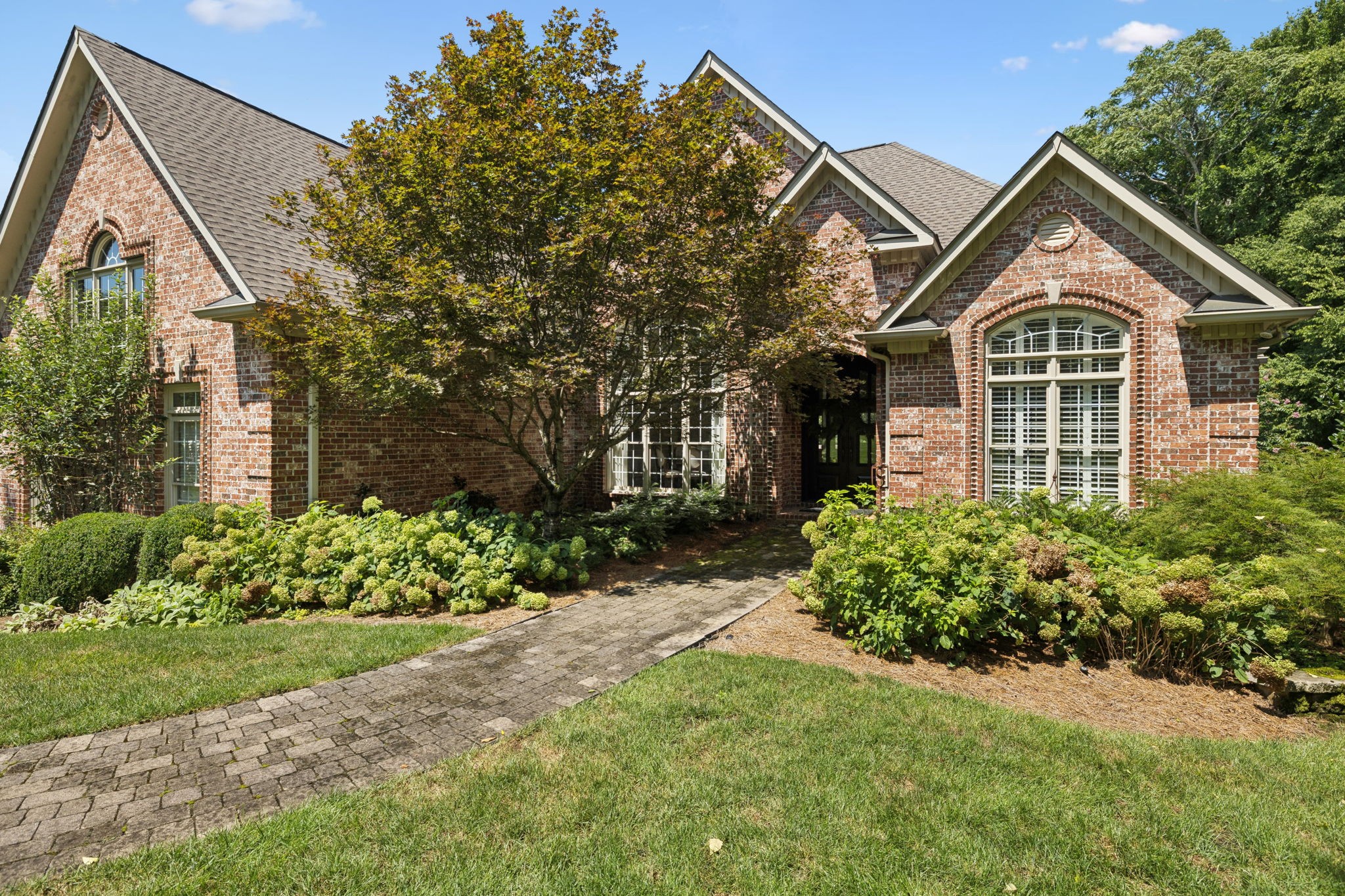 829 Highgrove Cir