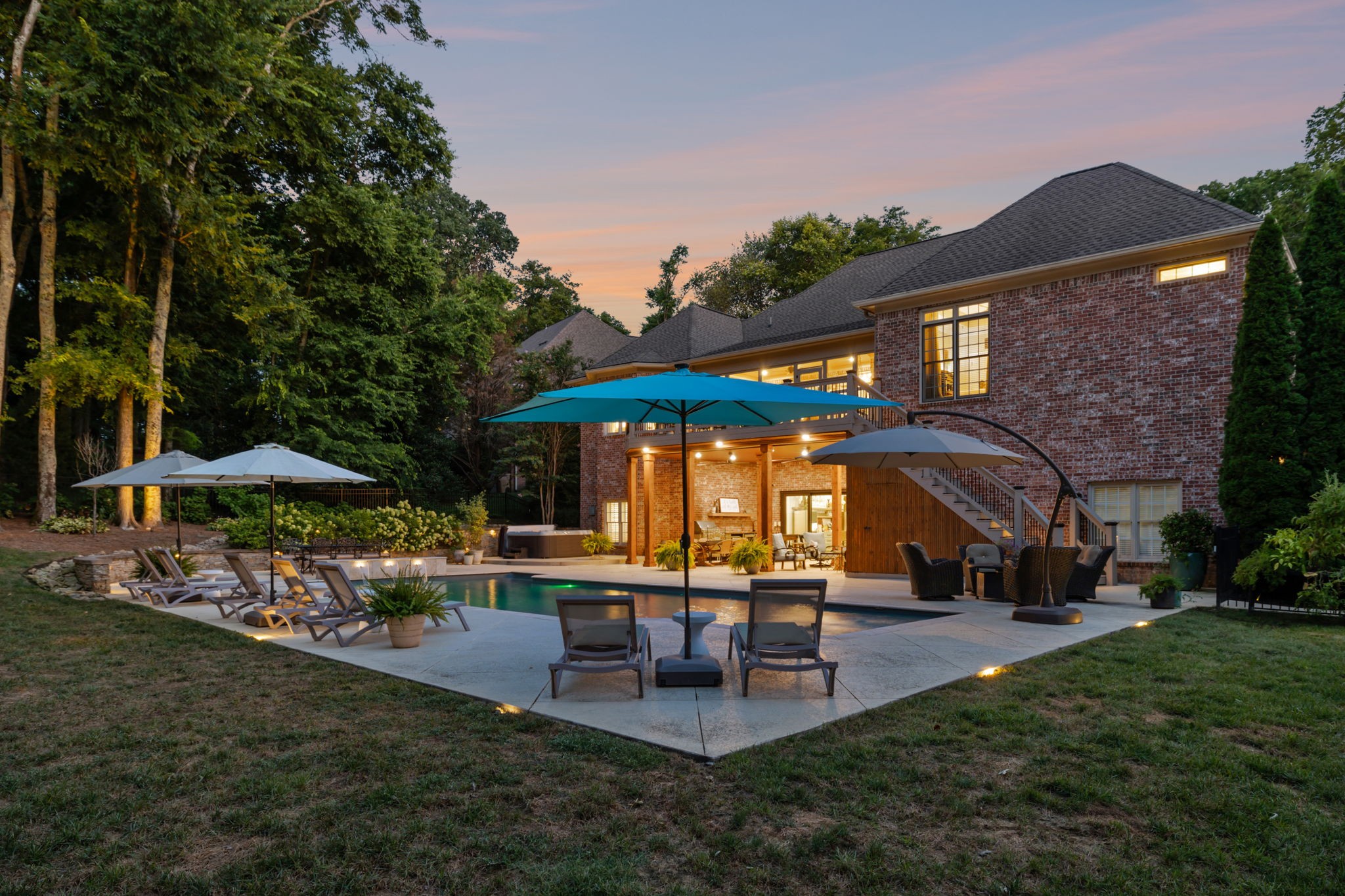 829 Highgrove Cir