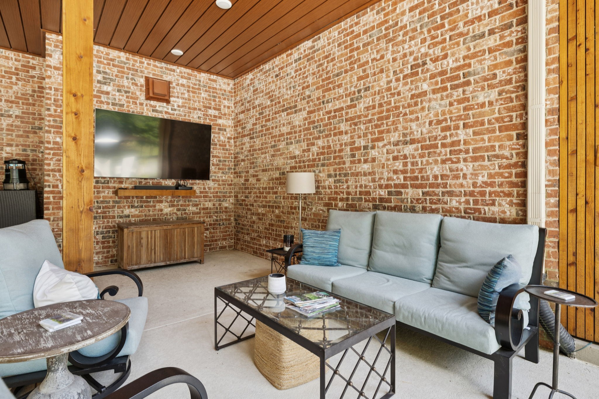 829 Highgrove Cir