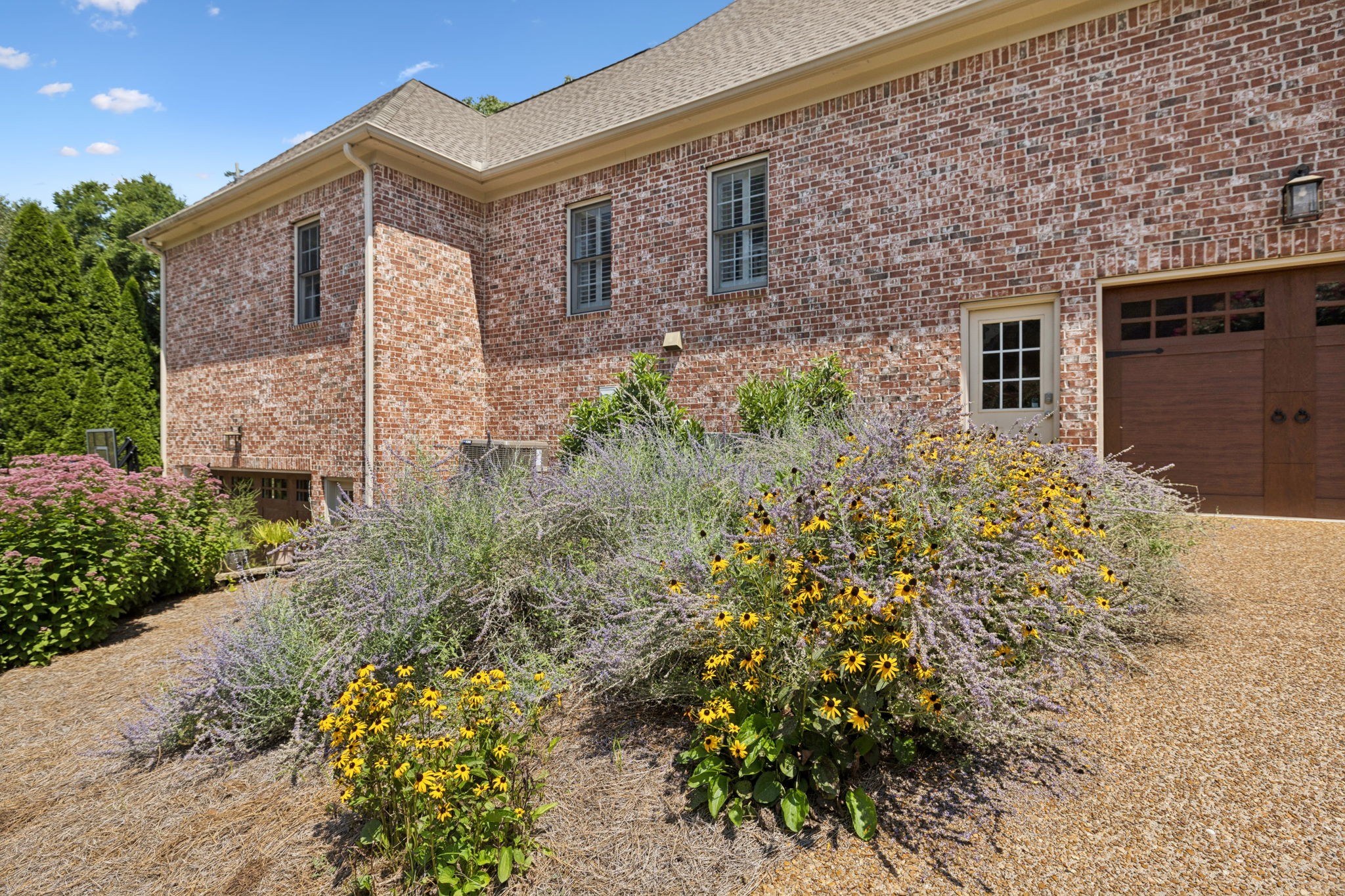 829 Highgrove Cir