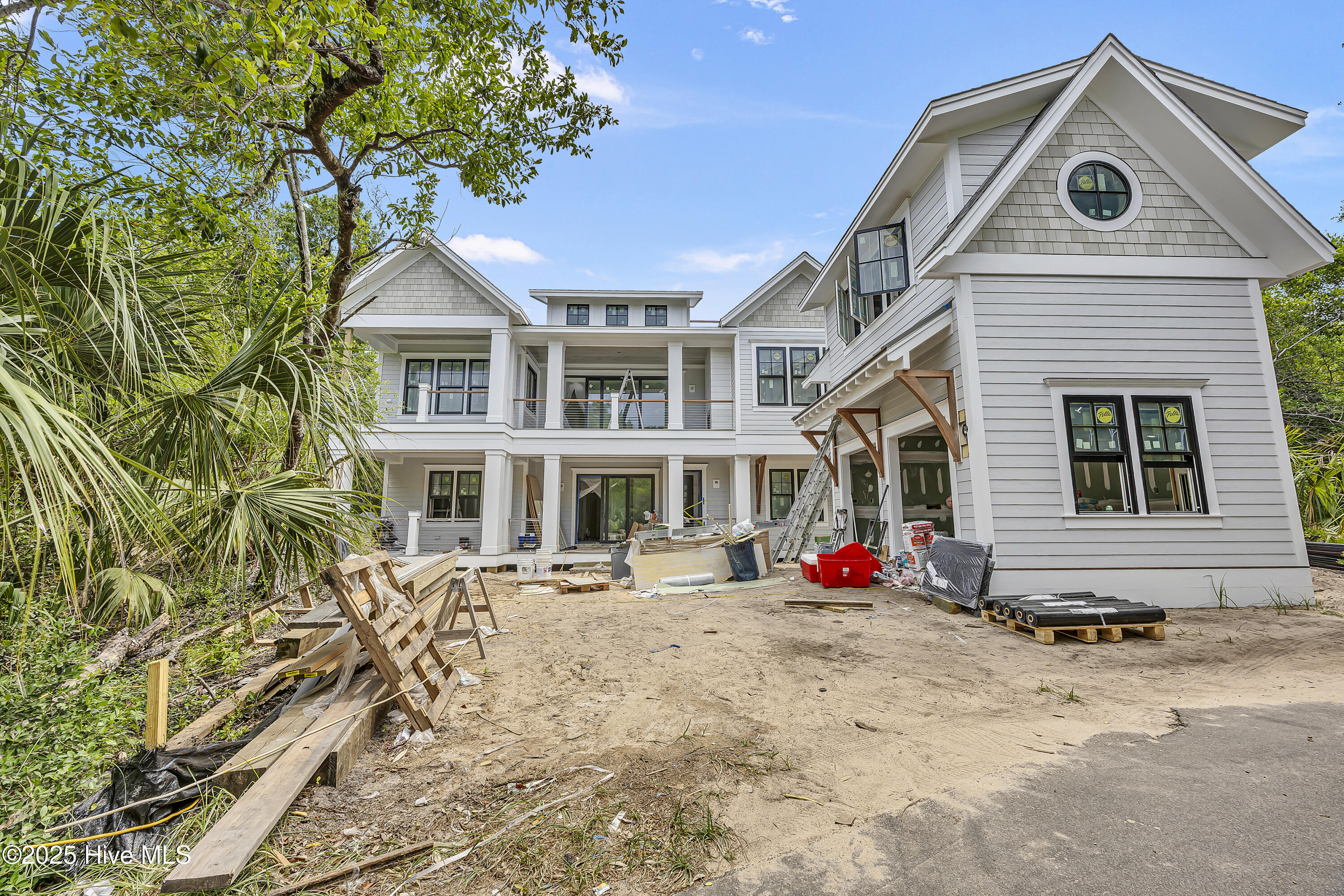 610 Currituck Way