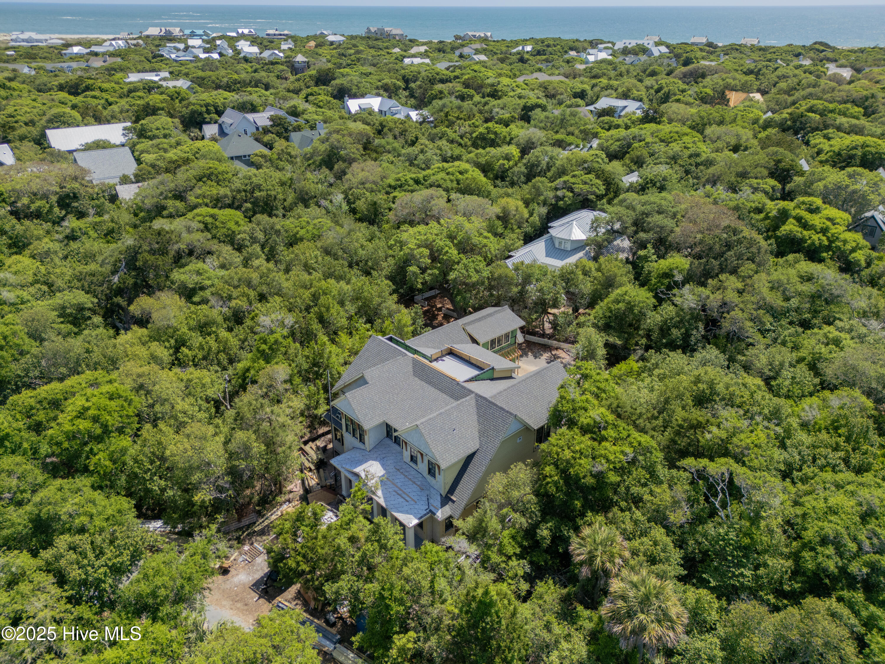 610 Currituck Way
