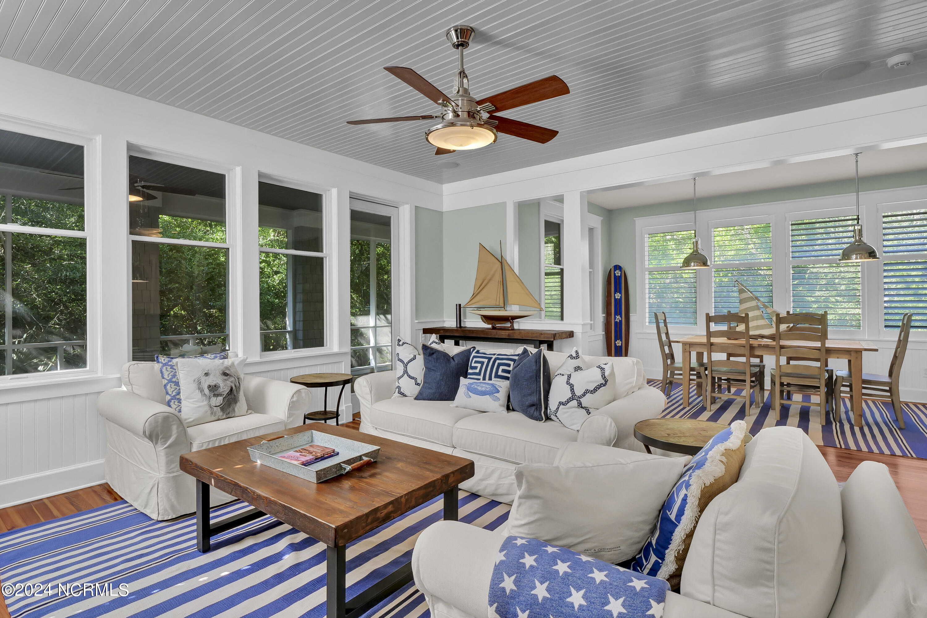15 Surfboat Court