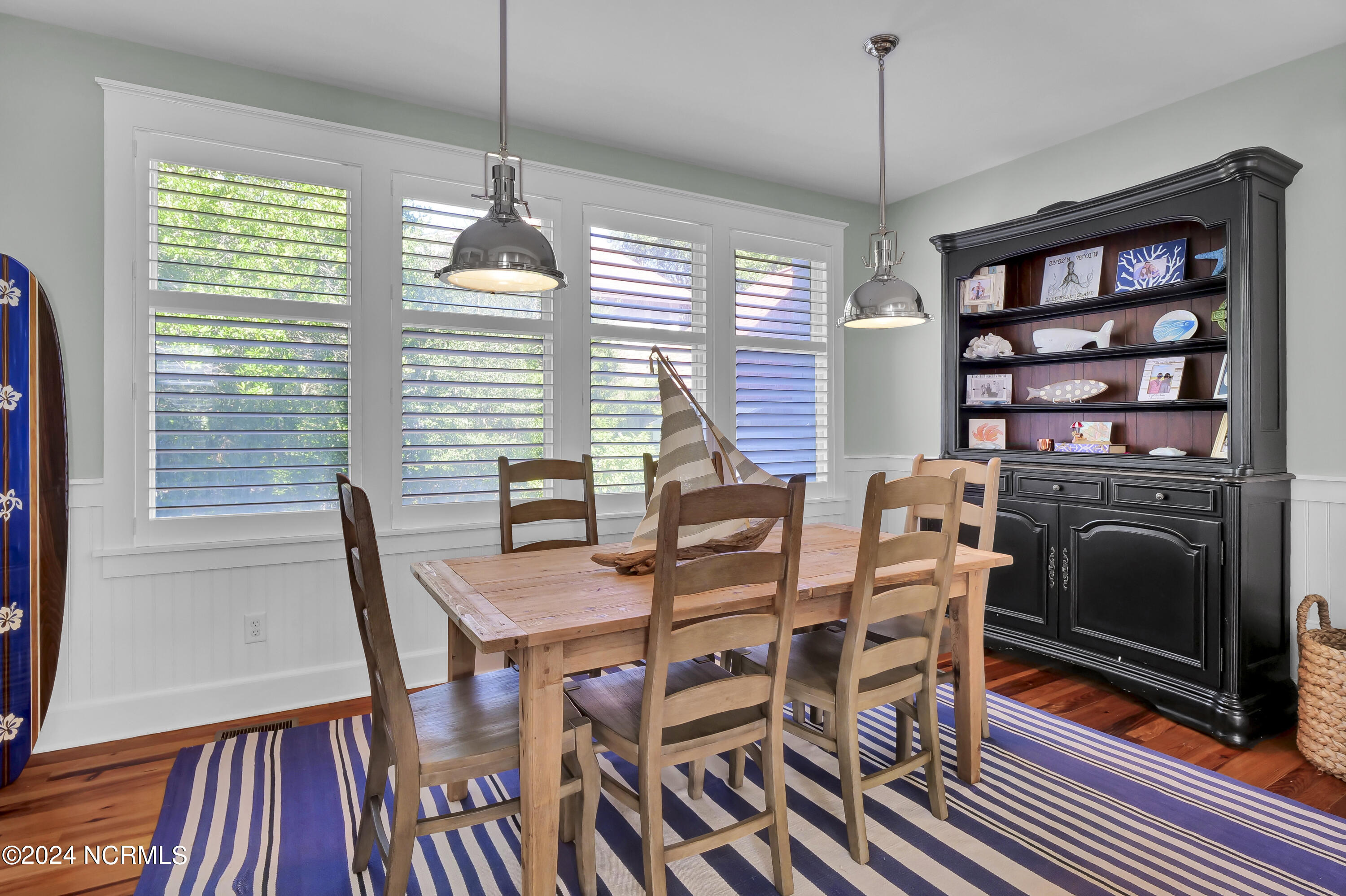 15 Surfboat Court