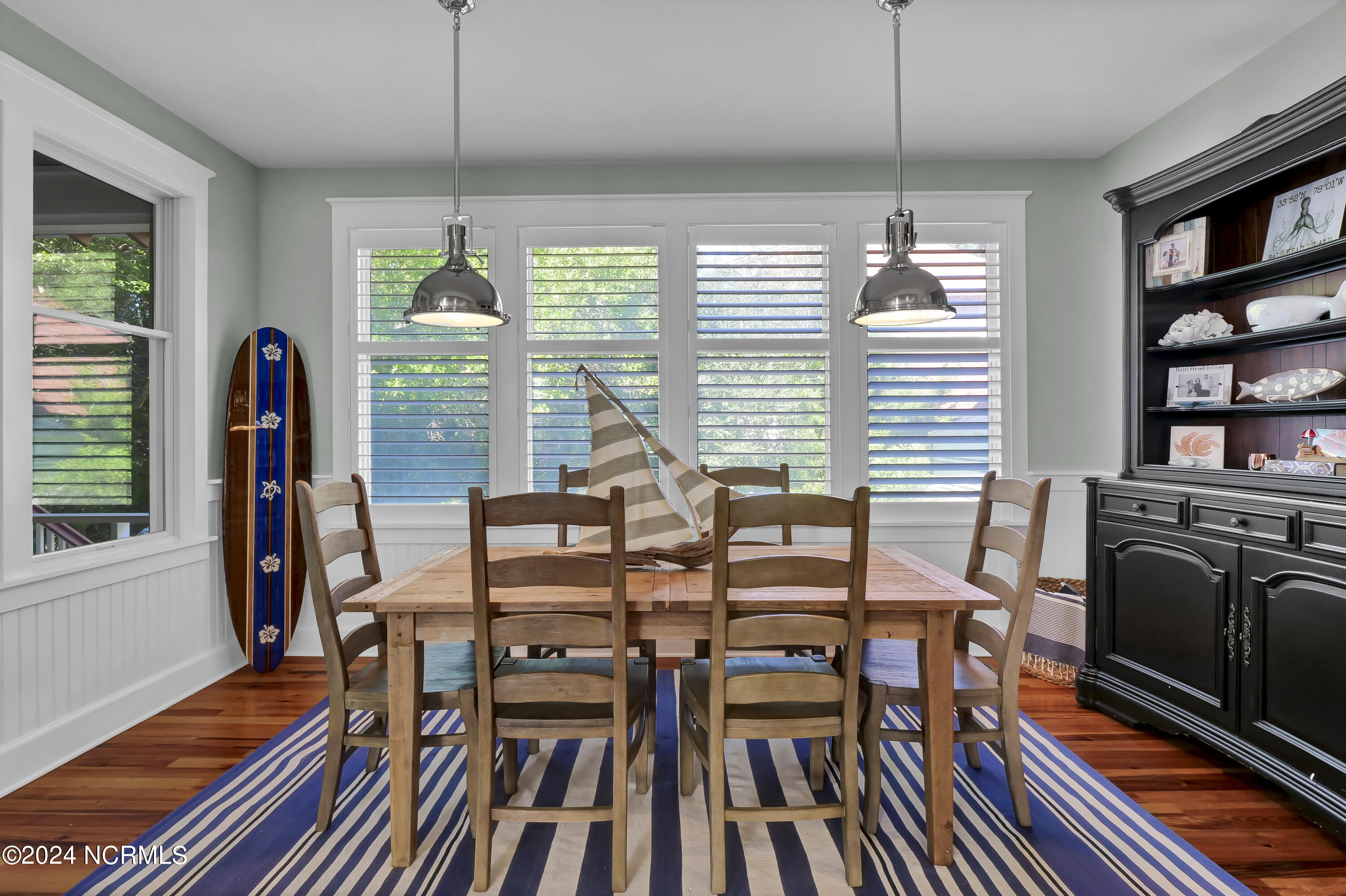 15 Surfboat Court