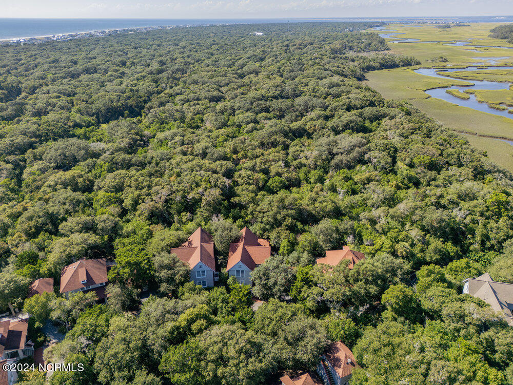 15 Surfboat Court