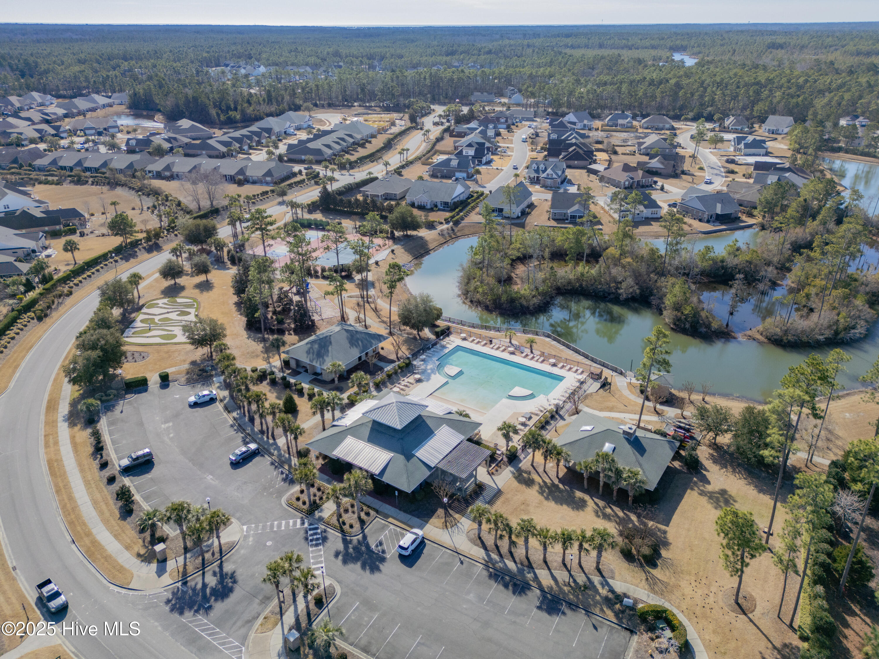 1422 L-66 Serrulata Drive SE