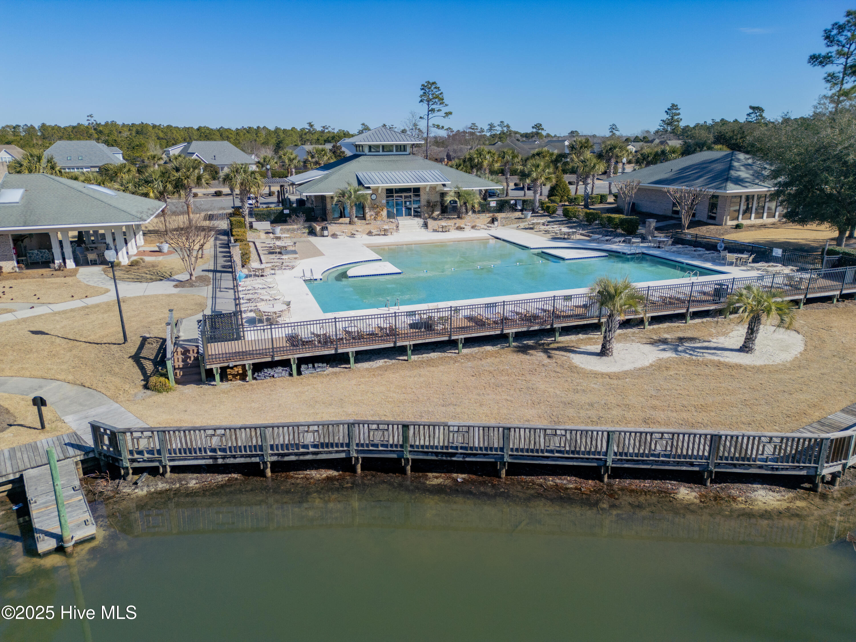 1422 L-66 Serrulata Drive SE