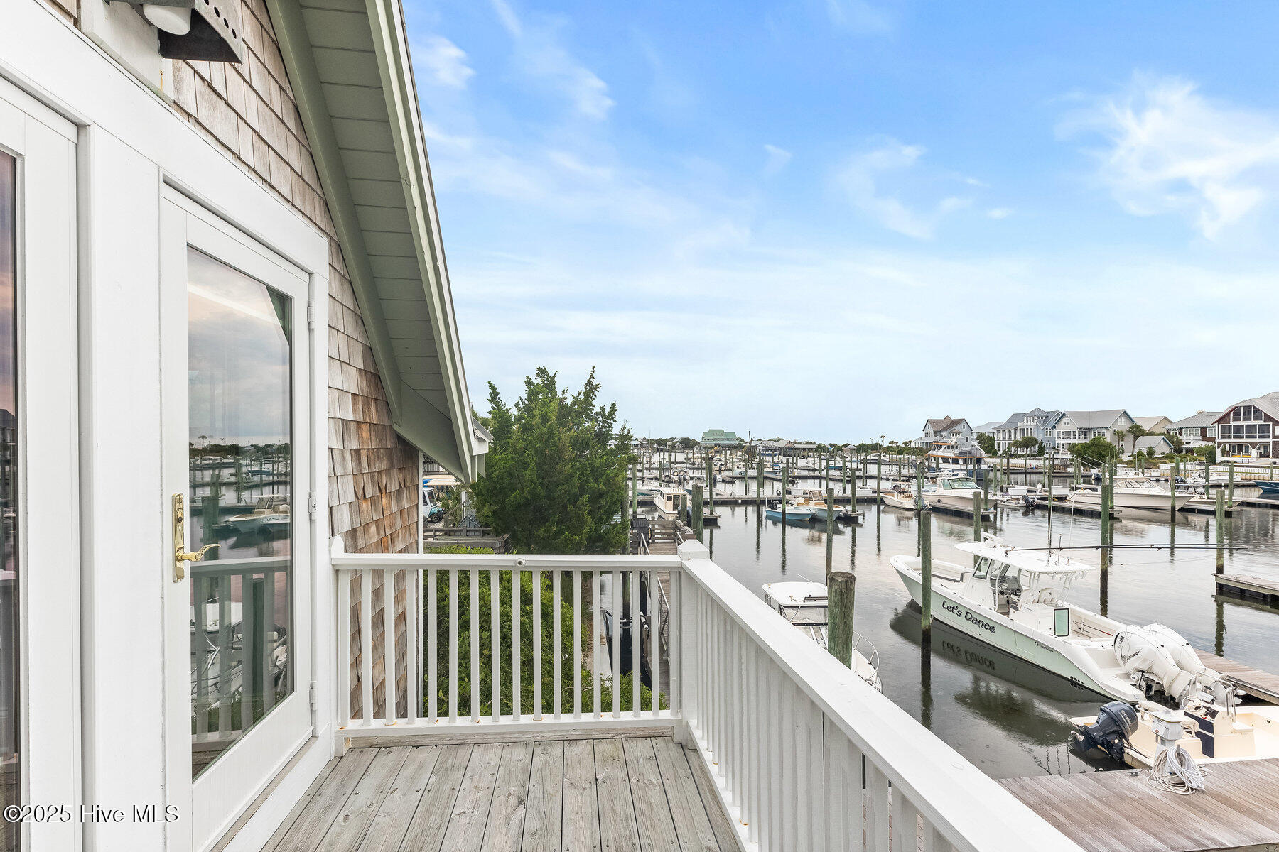 41 Transom Row