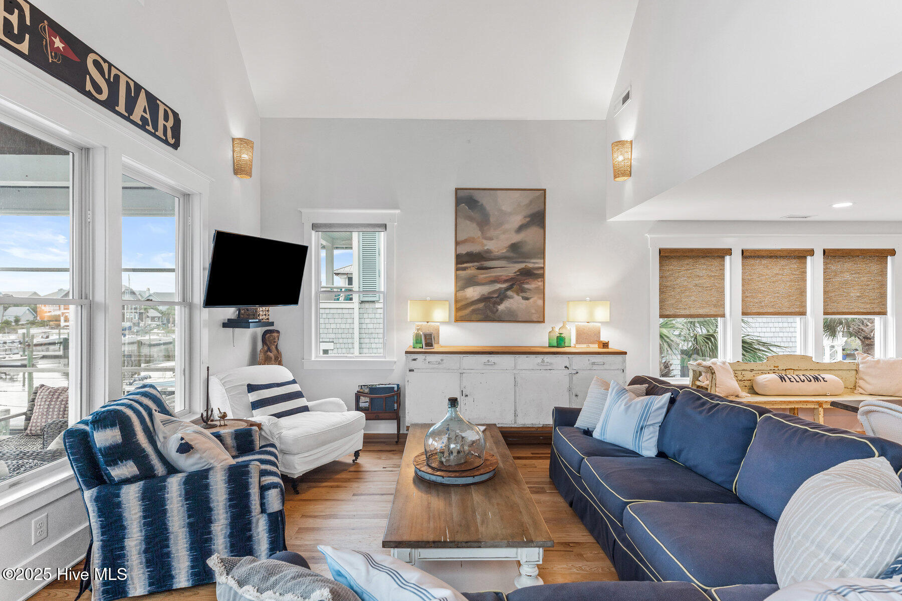41 Transom Row