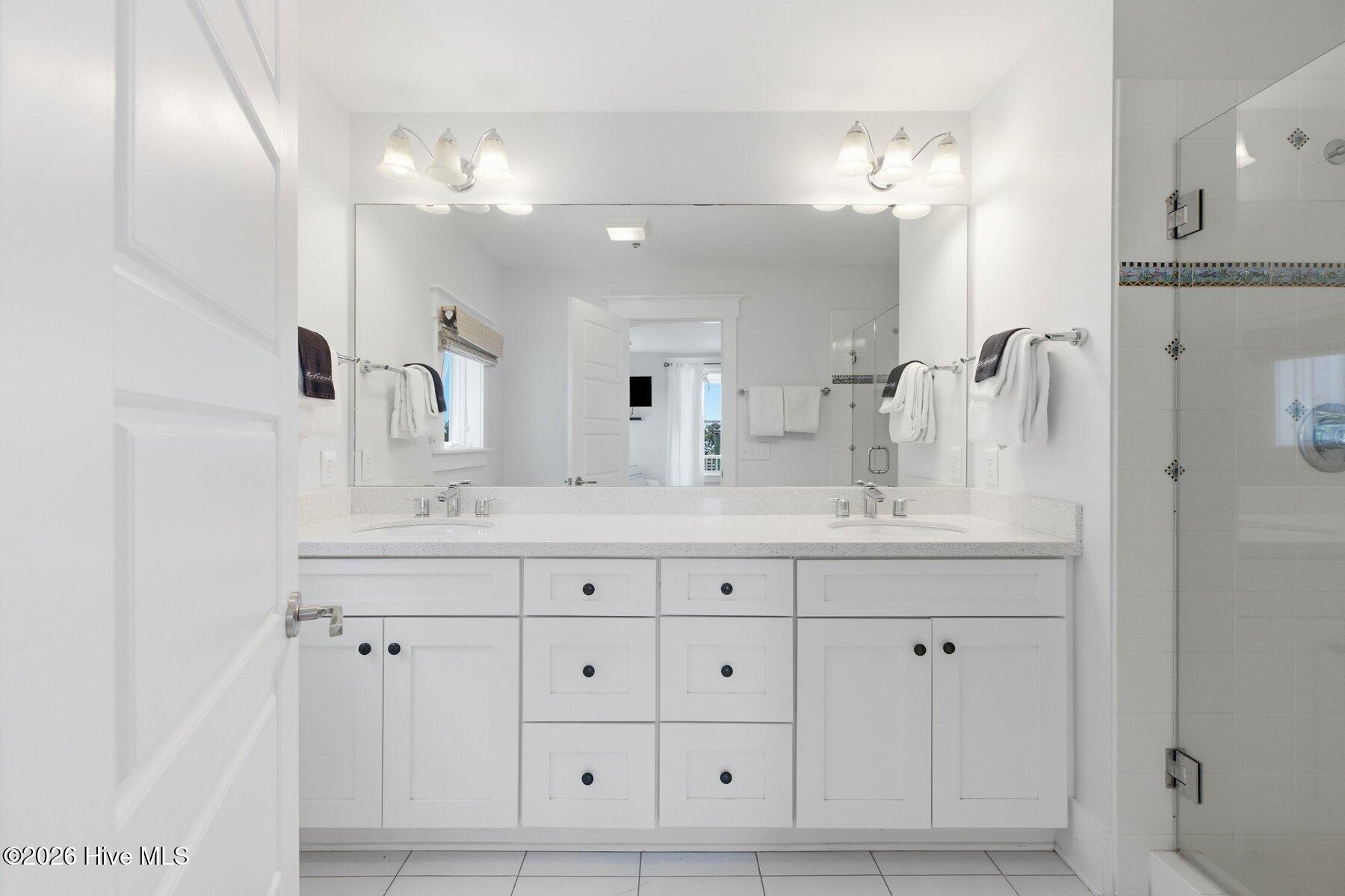 41 Transom Row