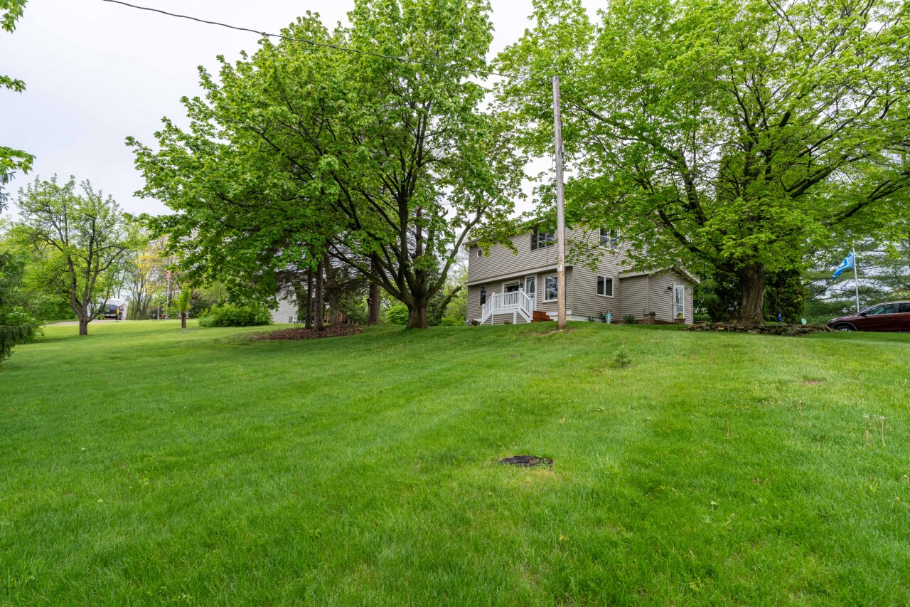 S69W22930 National Ave, Vernon